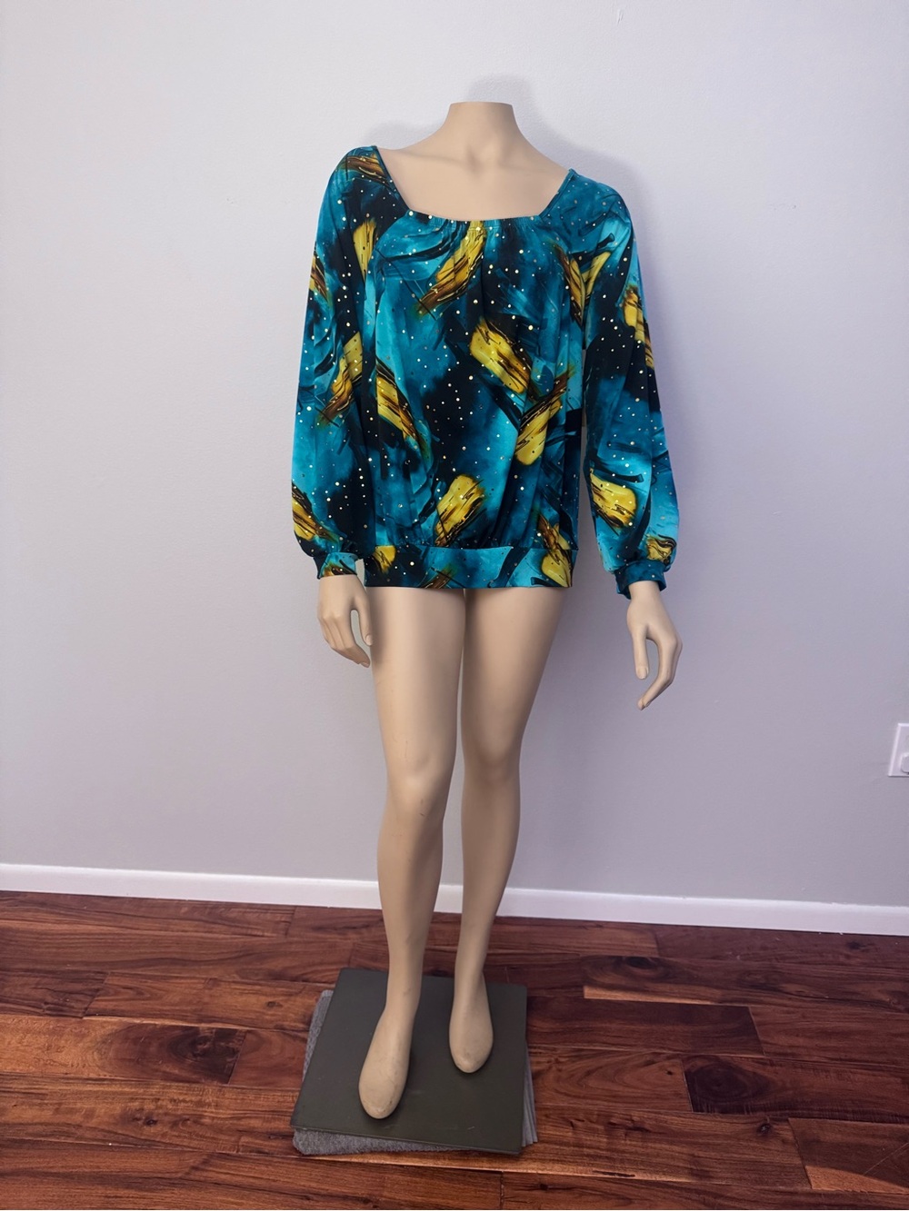 Bay Studio Teal & Yellow Abstract Scoop-Neck Pullover